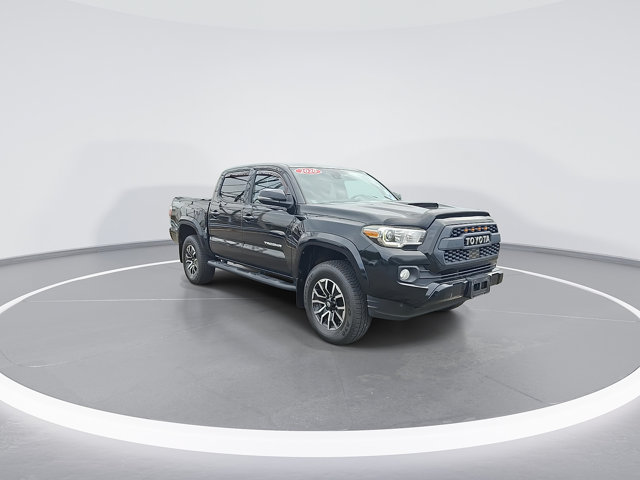 Used 2020 Toyota Tacoma TRD Sport AWD/4WD image 2