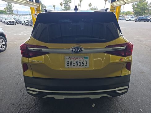 Used 2021 Kia Seltos S FWD image 7