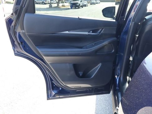 Used 2023 INFINITI QX60 Luxe w/ Cargo Package FWD image 32