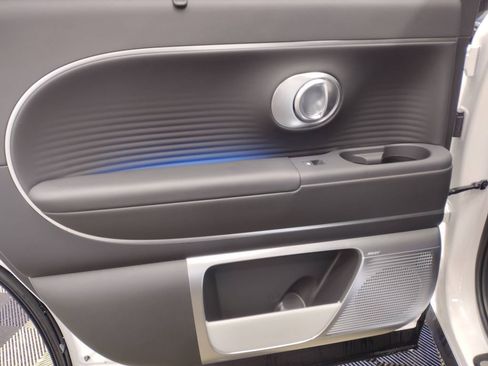 New 2026 Hyundai Ioniq 9 Limited w/ Tow & Go Package image 30