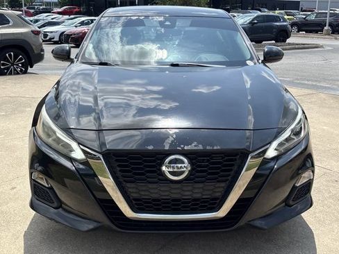 Used 2020 Nissan Altima 2.5 SR FWD image 12