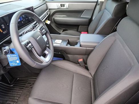 New 2026 Hyundai Santa Fe SE FWD image 19