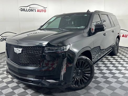 Used 2021 Cadillac Escalade ESV Sport Platinum AWD/4WD image 1