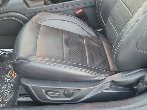 Used 2022 Ford Mustang GT Premium w/ Equipment Group 401A image 14