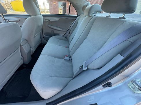 Used 2010 Toyota Corolla image 11