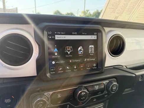 Used 2021 Jeep Wrangler Sport AWD/4WD image 28