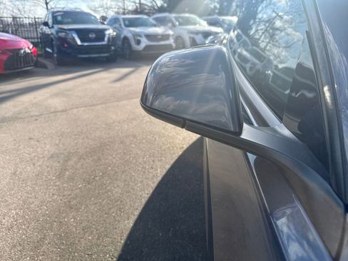 Used 2023 Tesla Model 3 Standard Range image 38