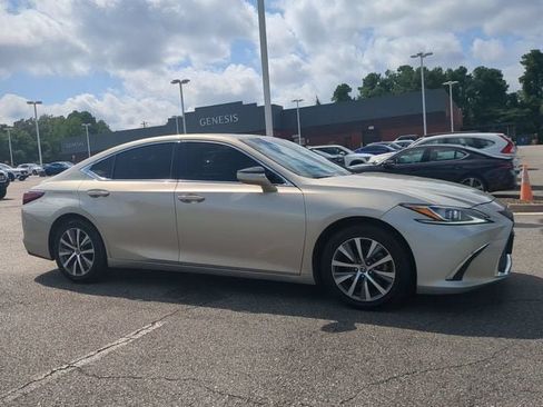 Used 2019 Lexus ES 350 w/ Accessory Package 2 FWD image 2