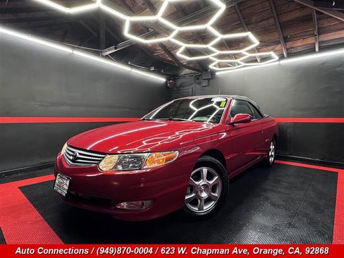 Used 2002 Toyota Solara SLE image 2