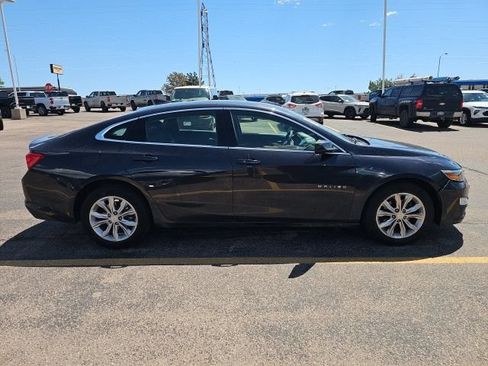 Used 2023 Chevrolet Malibu LT FWD image 2