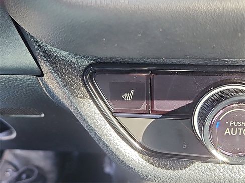 Certified 2023 Honda HR-V Sport image 17