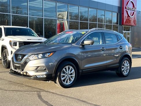 Certified 2022 Nissan Rogue Sport SV w/ Technology Package image 1