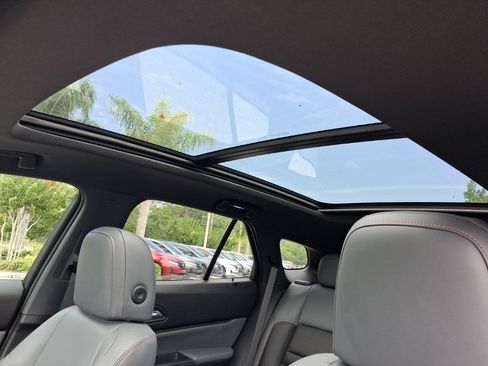 Used 2024 Honda Prologue Touring image 19