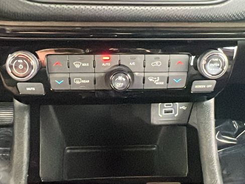 New 2026 Jeep Compass Limited image 22