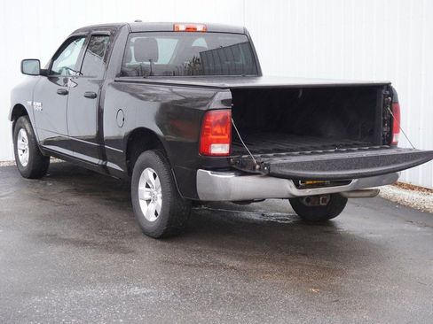 Used 2015 RAM 1500 ST w/ SXT Appearance Group image 4