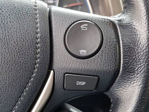 Used 2013 Toyota RAV4 Limited image 24