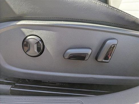 New 2026 Volkswagen Jetta SE image 11