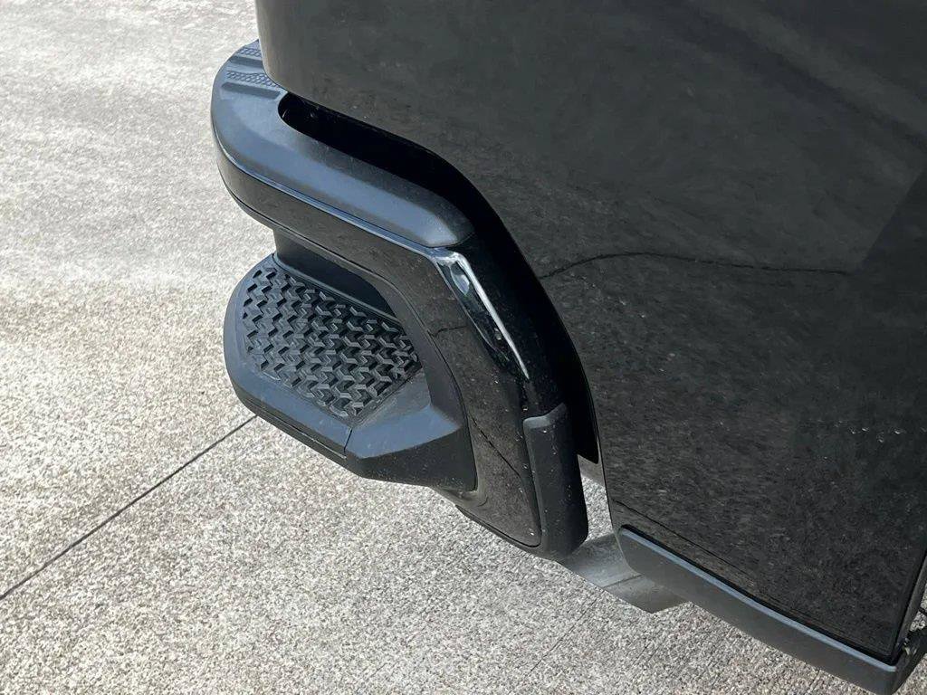 New 2026 Chevrolet Silverado 1500 RST RWD image 13