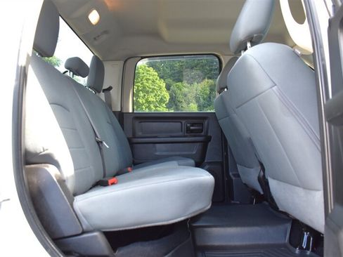 Used 2019 RAM 1500 Tradesman w/ Tradesman SXT Package AWD/4WD image 30