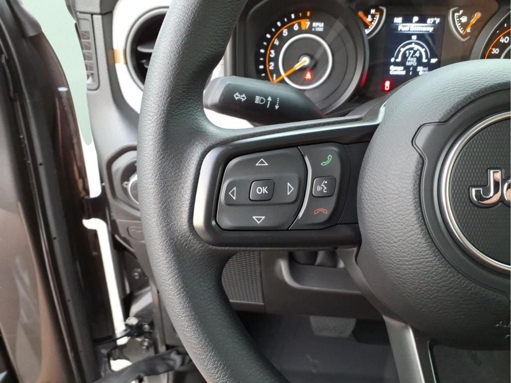 New 2026 Jeep Gladiator Sport AWD/4WD image 19