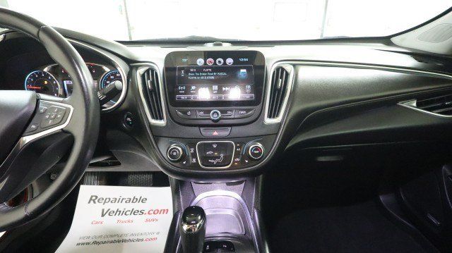 Used 2017 Chevrolet Malibu LT w/ Leather Package FWD image 14