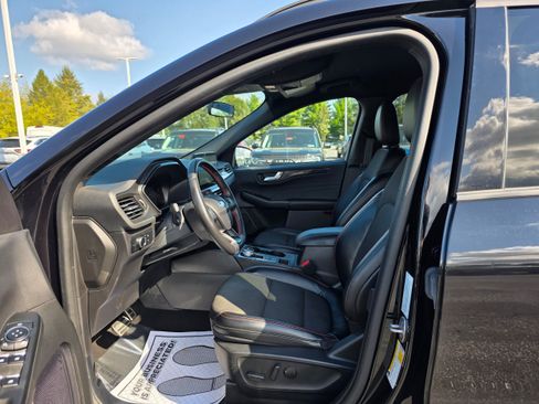 Certified 2024 Ford Escape ST-Line w/ Tech Pack #1 AWD/4WD image 20