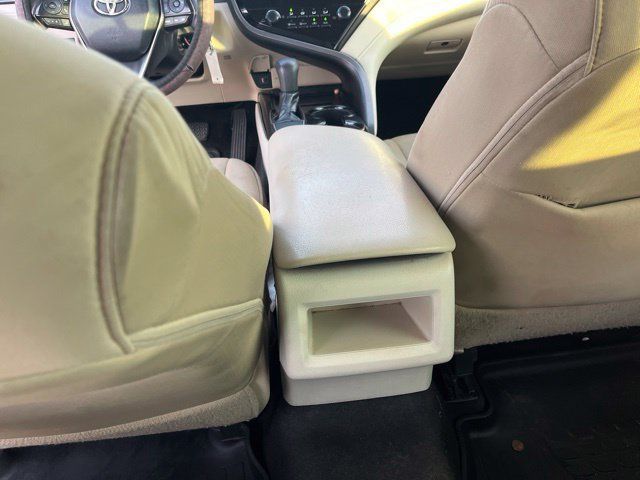 Used 2019 Toyota Camry LE FWD image 14