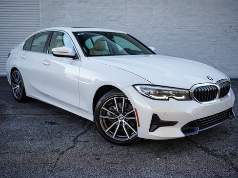 Used 2022 BMW 330i Sedan image 6