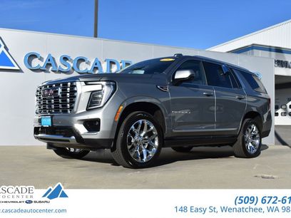 Used 2025 GMC Yukon Denali w/ Sun & Power Step Package