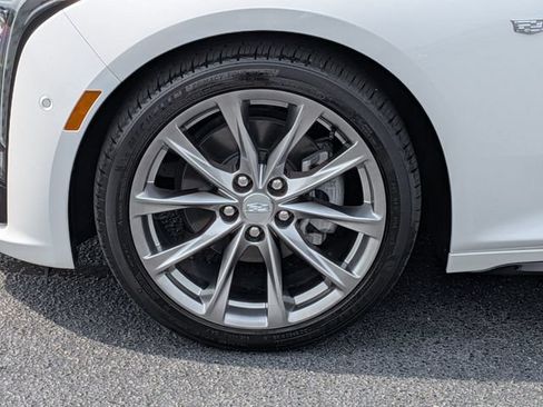 Used 2025 Cadillac CT5 Sport w/ Technology Package RWD image 10
