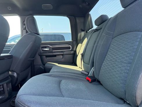 Used 2025 RAM 2500 Big Horn AWD/4WD image 28