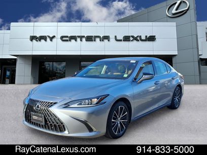 Certified 2022 Lexus ES 350 w/ Premium Package