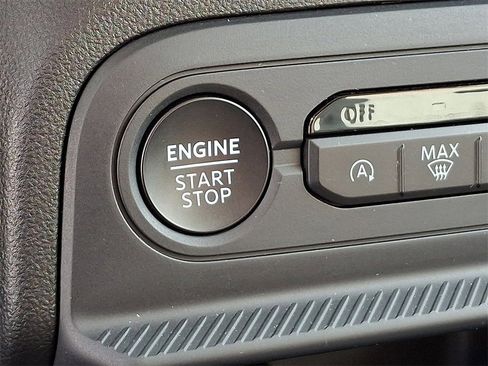 Certified 2025 Ford Bronco Sport Outer Banks w/ Outer Banks Tech Package+ image 27