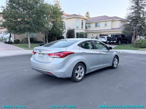 Used 2013 Hyundai Elantra GLS FWD image 4