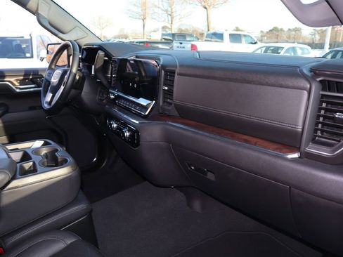 Certified 2024 GMC Sierra 1500 SLT image 21