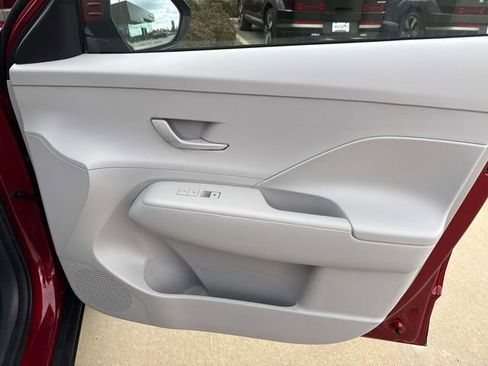 New 2026 Hyundai Kona SE image 19