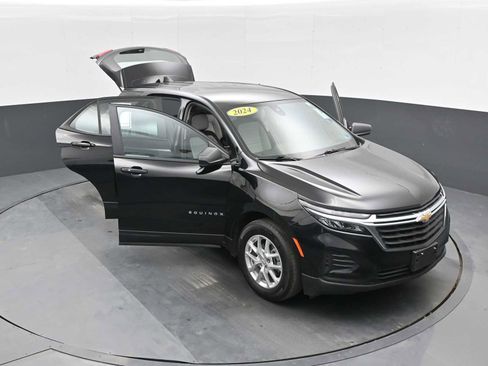 Used 2024 Chevrolet Equinox LS w/ Driver Confidence II Package image 26
