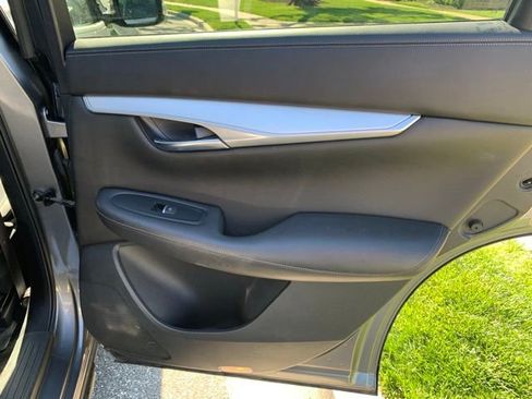 Used 2019 INFINITI QX50 Luxe AWD/4WD image 16