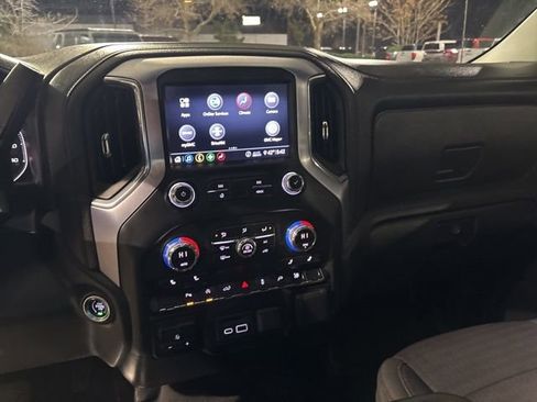 Used 2020 GMC Sierra 1500 SLE w/ SLE Value Package image 24