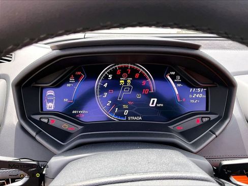 Used 2023 Lamborghini Huracan EVO RWD image 19