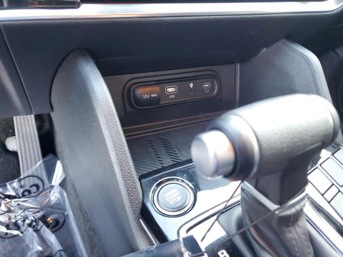 Certified 2025 Kia Sportage EX image 24