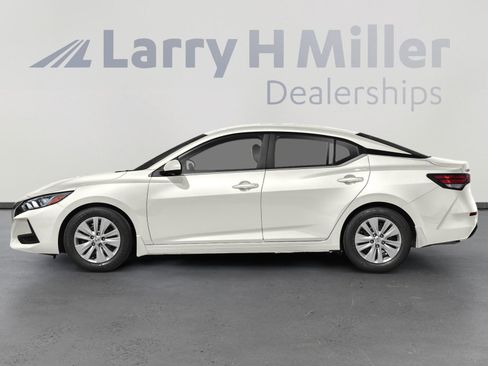 Used 2023 Nissan Sentra SV w/ All-Weather Package FWD image 3