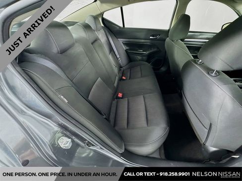 Certified 2022 Nissan Altima 2.5 SV image 24