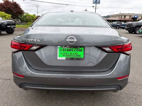 Used 2025 Nissan Sentra SV FWD image 6