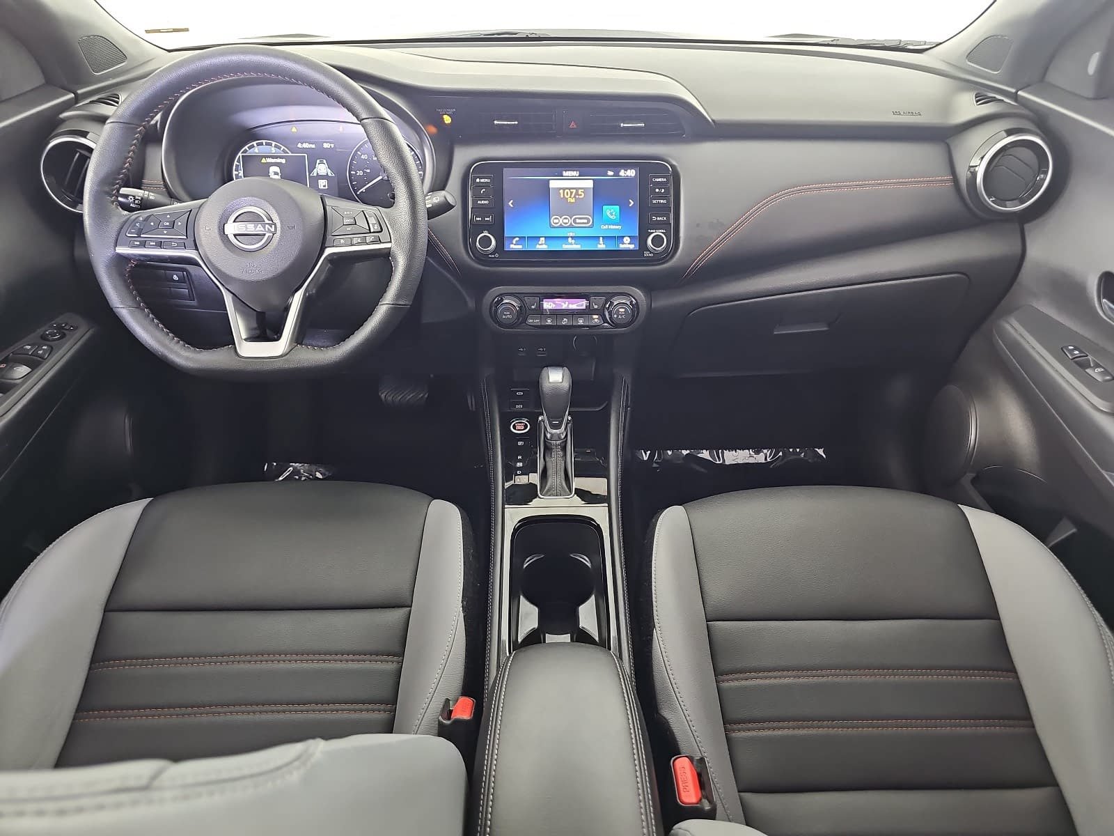Used 2022 Nissan Kicks SR w/ Premium Package FWD image 11