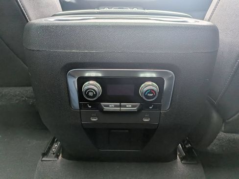 Used 2022 GMC Yukon AT4 w/ Max Trailering Package AWD/4WD image 34