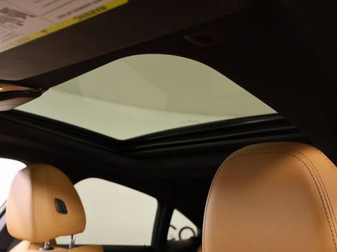 Used 2023 BMW i4 eDrive40 w/ Premium Package image 16