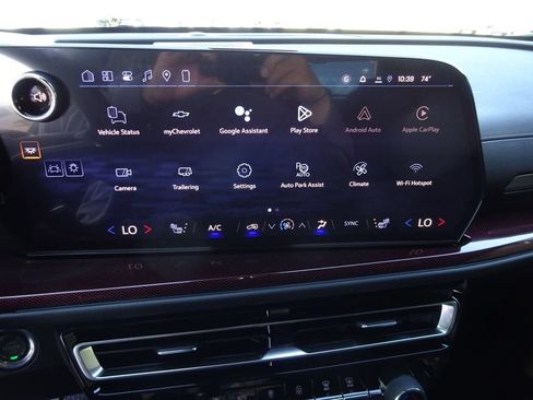 New 2026 Chevrolet Traverse Z71 w/ Enhanced Driving Package AWD/4WD image 26