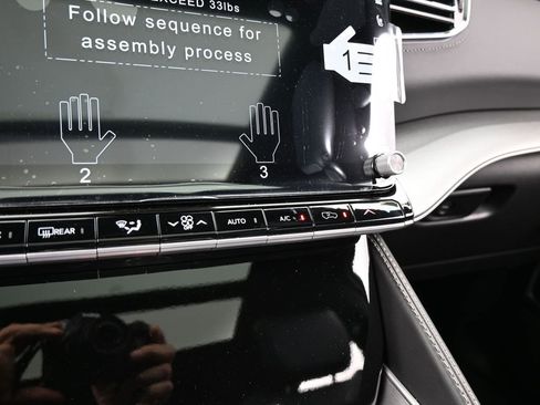 New 2026 Jeep Grand Wagoneer L Limited image 20