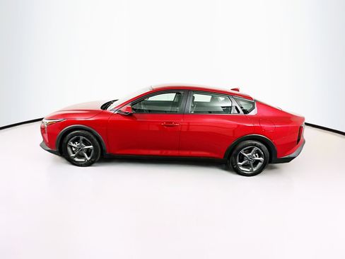 Used 2025 Kia K4 LXS image 4